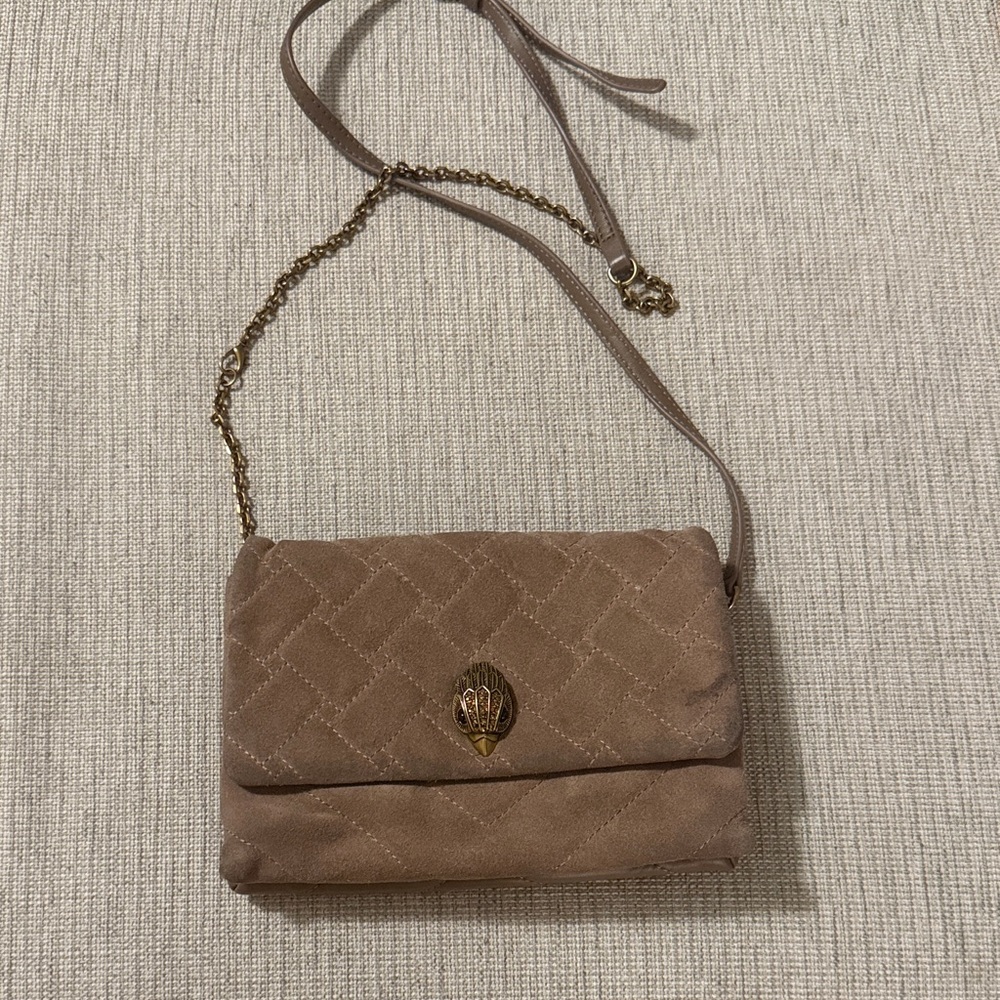 Chic Quilted Crossbody Bag with Chain Strap